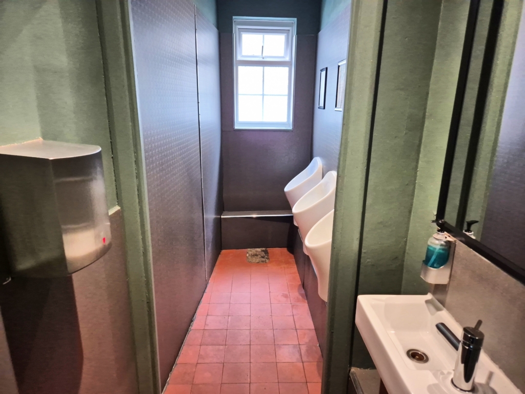 Commercial washroom and urinal facilities measured for building survey